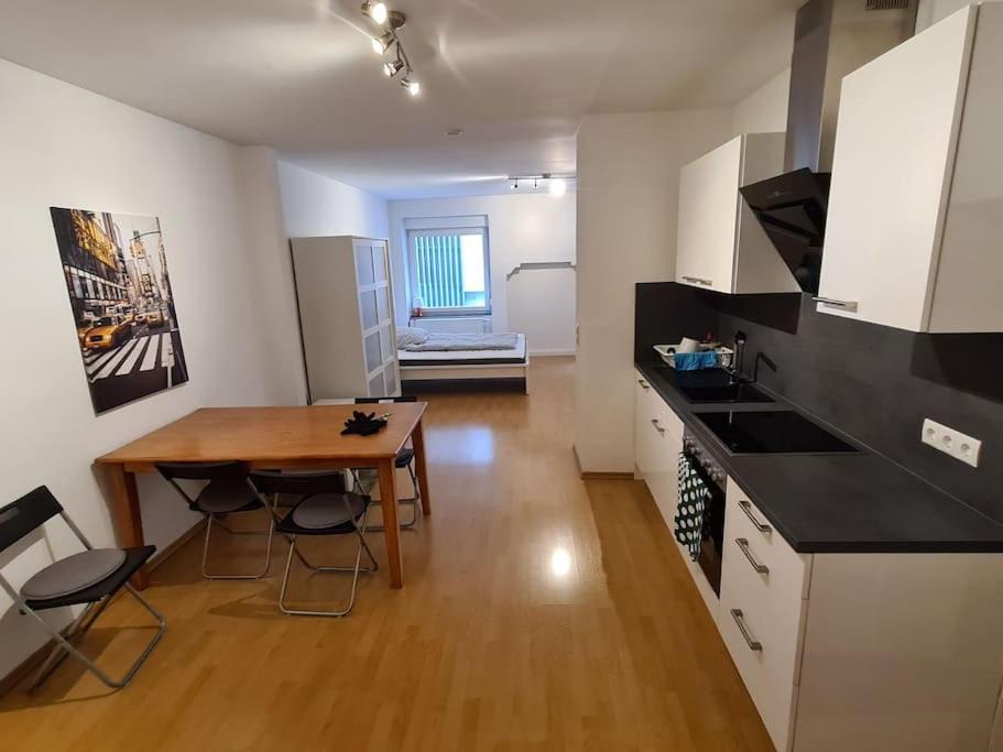 City Central Apartment Kaiserslautern Eksteriør billede